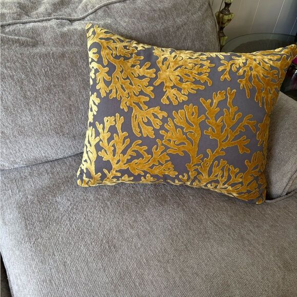 St Tropez Gold and Gray Coral Accent Pillows - Picture 7 of 8